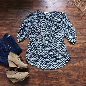 41 Hawthorn • Stitch Fix Moni tunic blouse sheer turquoise navy geo print